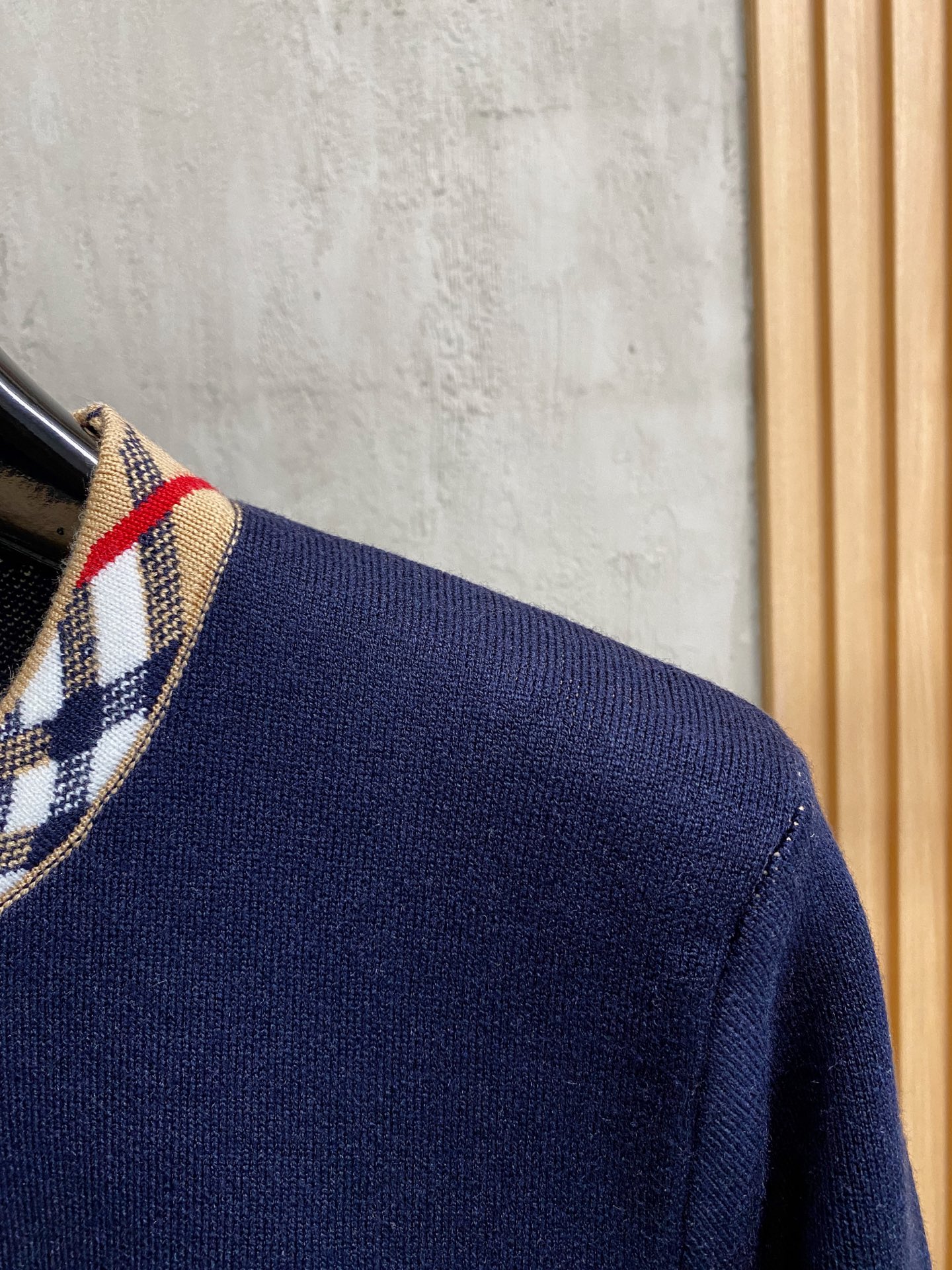 Burberry Basic Clothing Wool M-xl