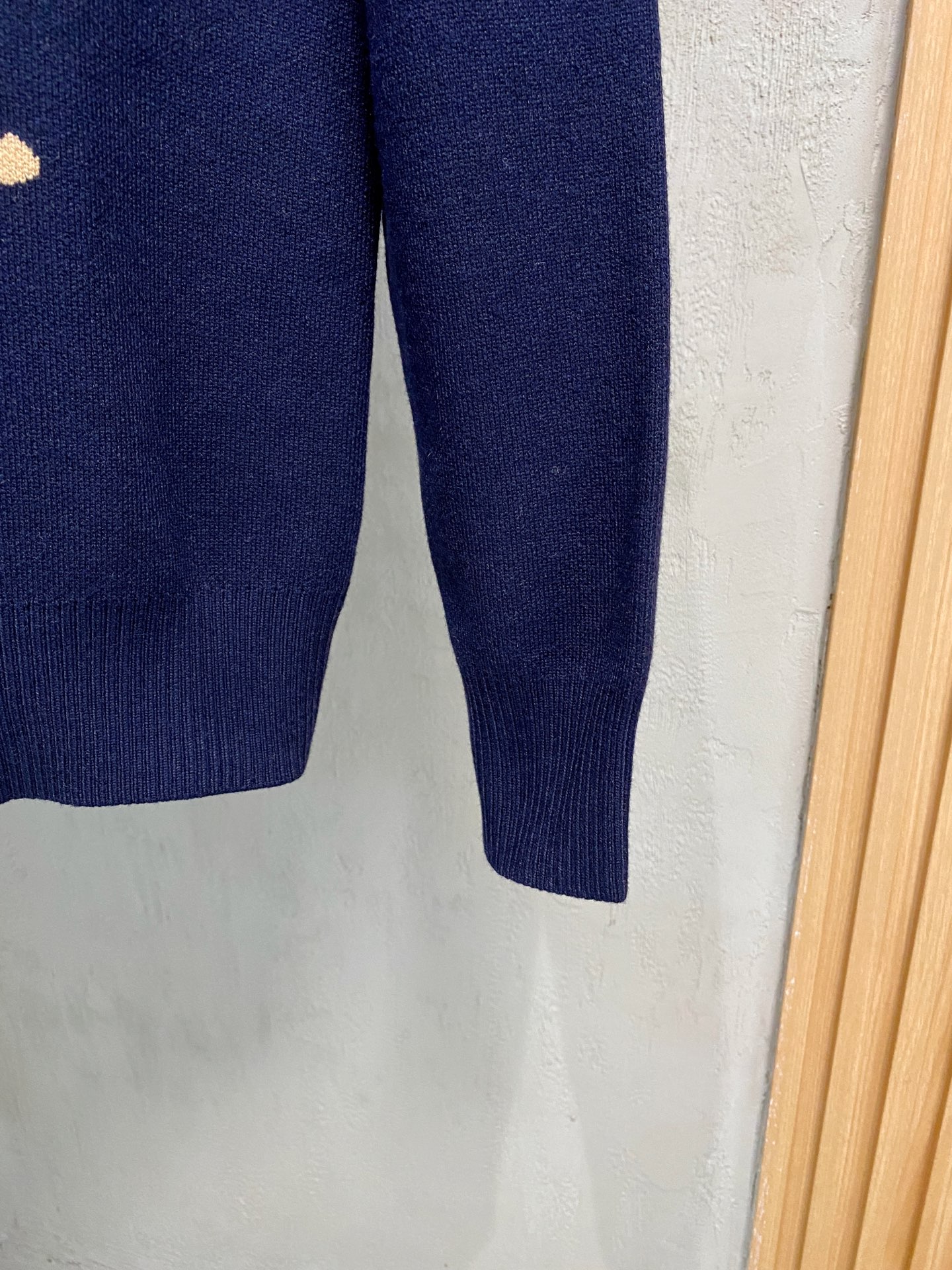Burberry Basic Clothing Wool M-xl
