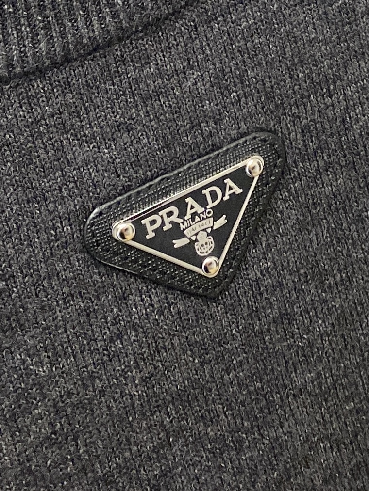 Prada Basic Clothing Wool M-xl