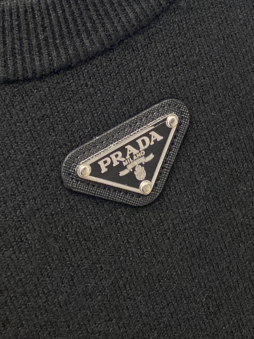 Prada Basic Clothing Wool M-xl