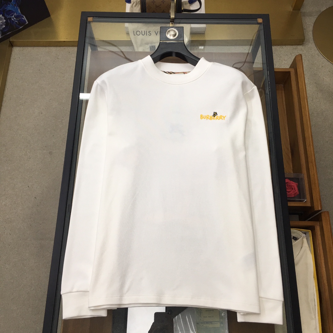 Burberry Basic Clothing S-l-xl
