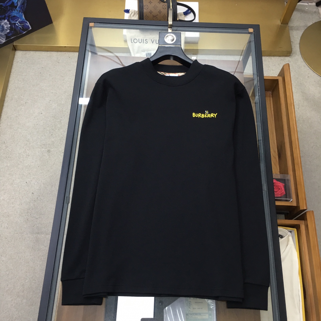 Burberry Basic Clothing S-l-xl
