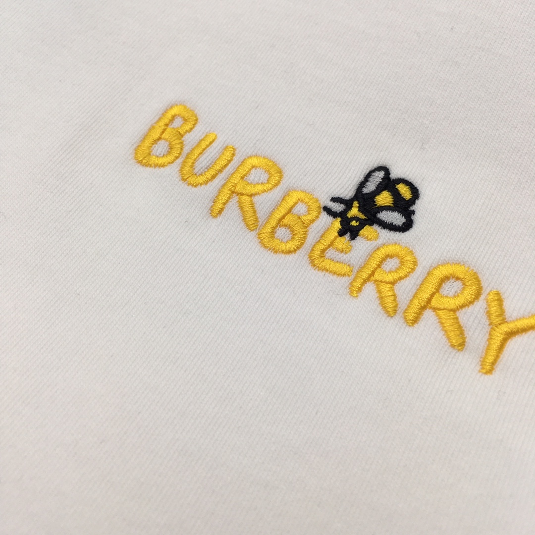 Burberry Basic Clothing S-l-xl