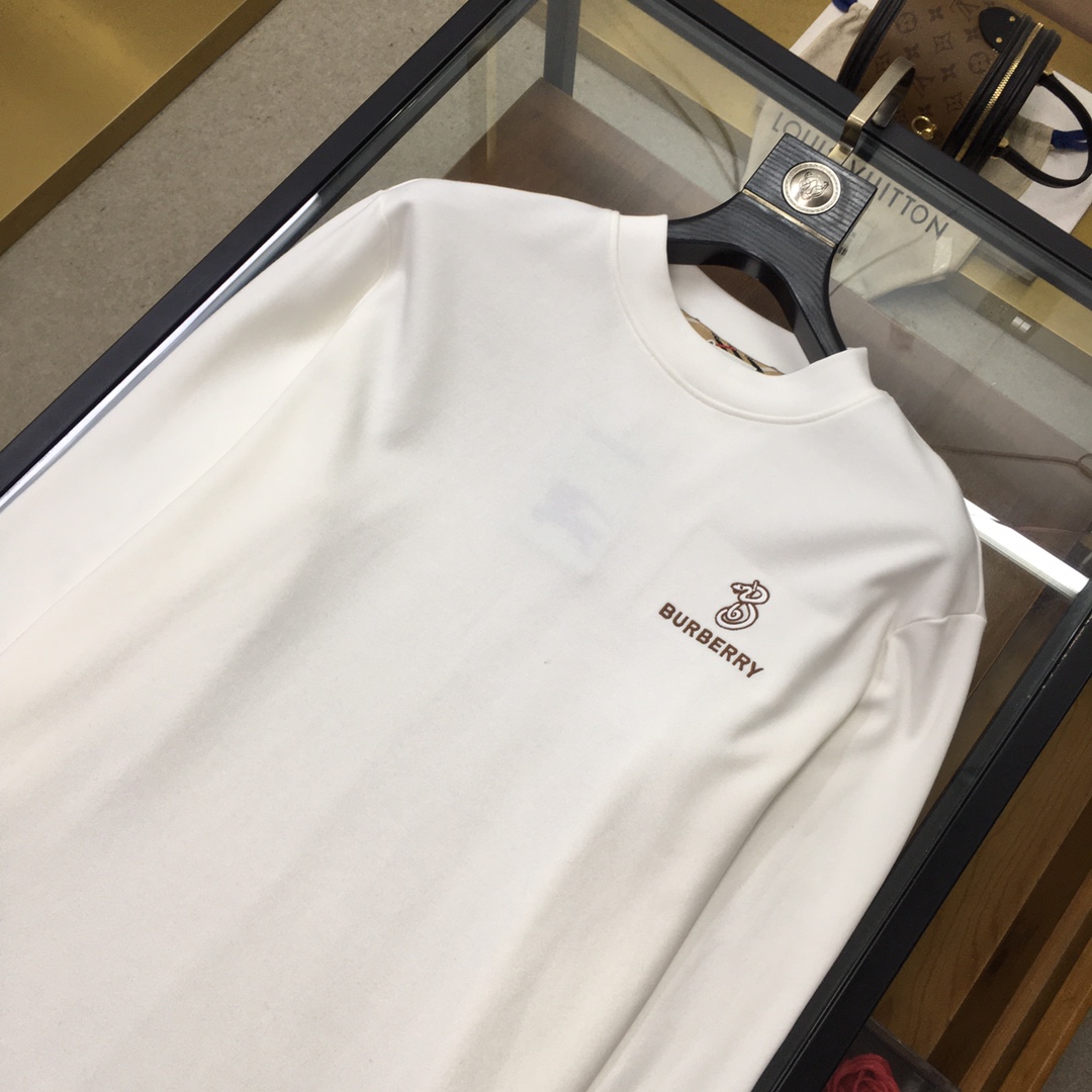 Burberry Basic Clothing S-l-xl