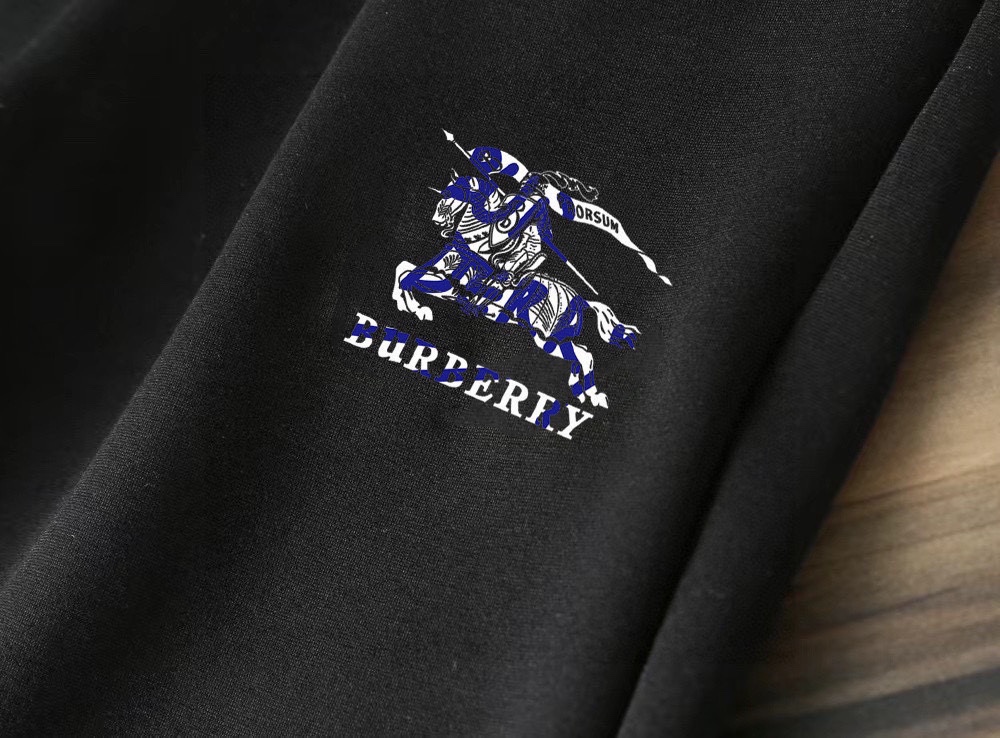 Burberry Basic Clothing Fleece Lined M-xl