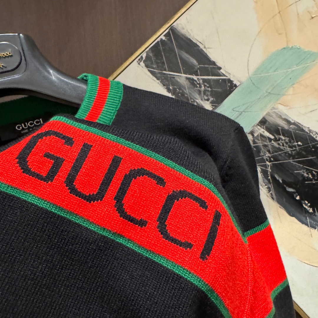 Gucci Basic Clothing Wool M-l-xl