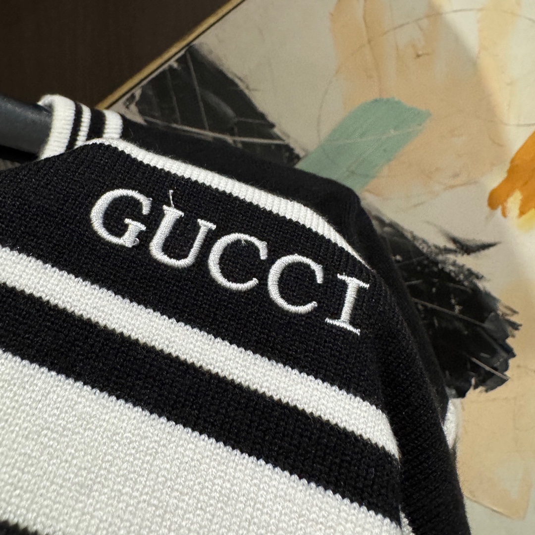 Gucci Basic Clothing Wool M-l-xl