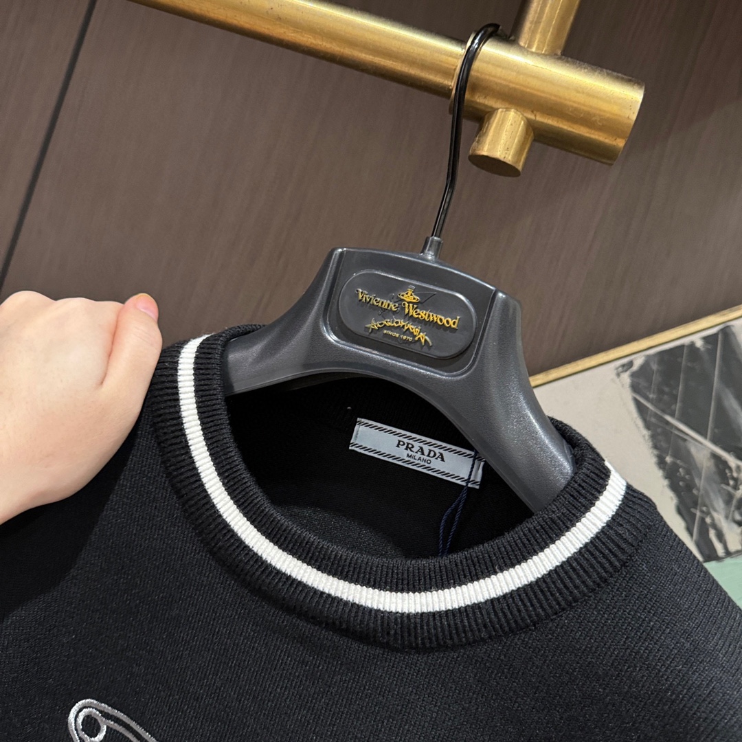 Prada Basic Clothing Wool M-l-xl