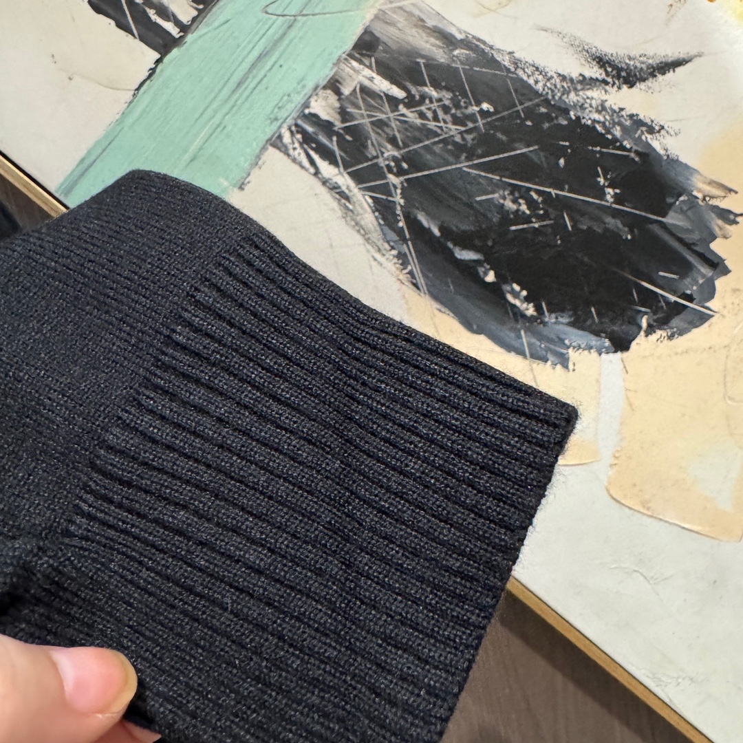 Prada Basic Clothing Wool M-l-xl