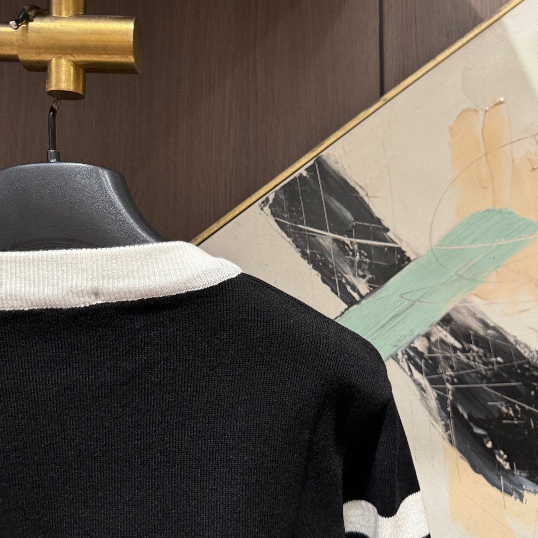 Prada Basic Clothing Wool M-l-xl