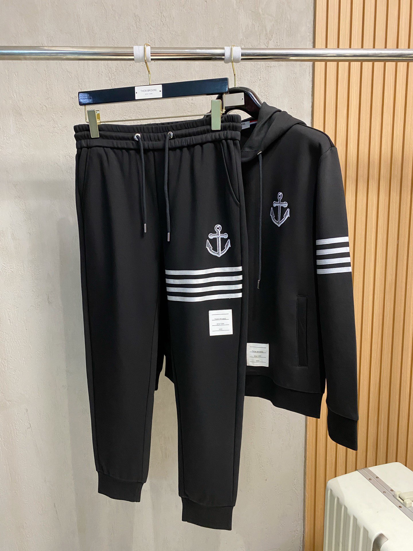 Thom Browne Basic Clothing M-xl