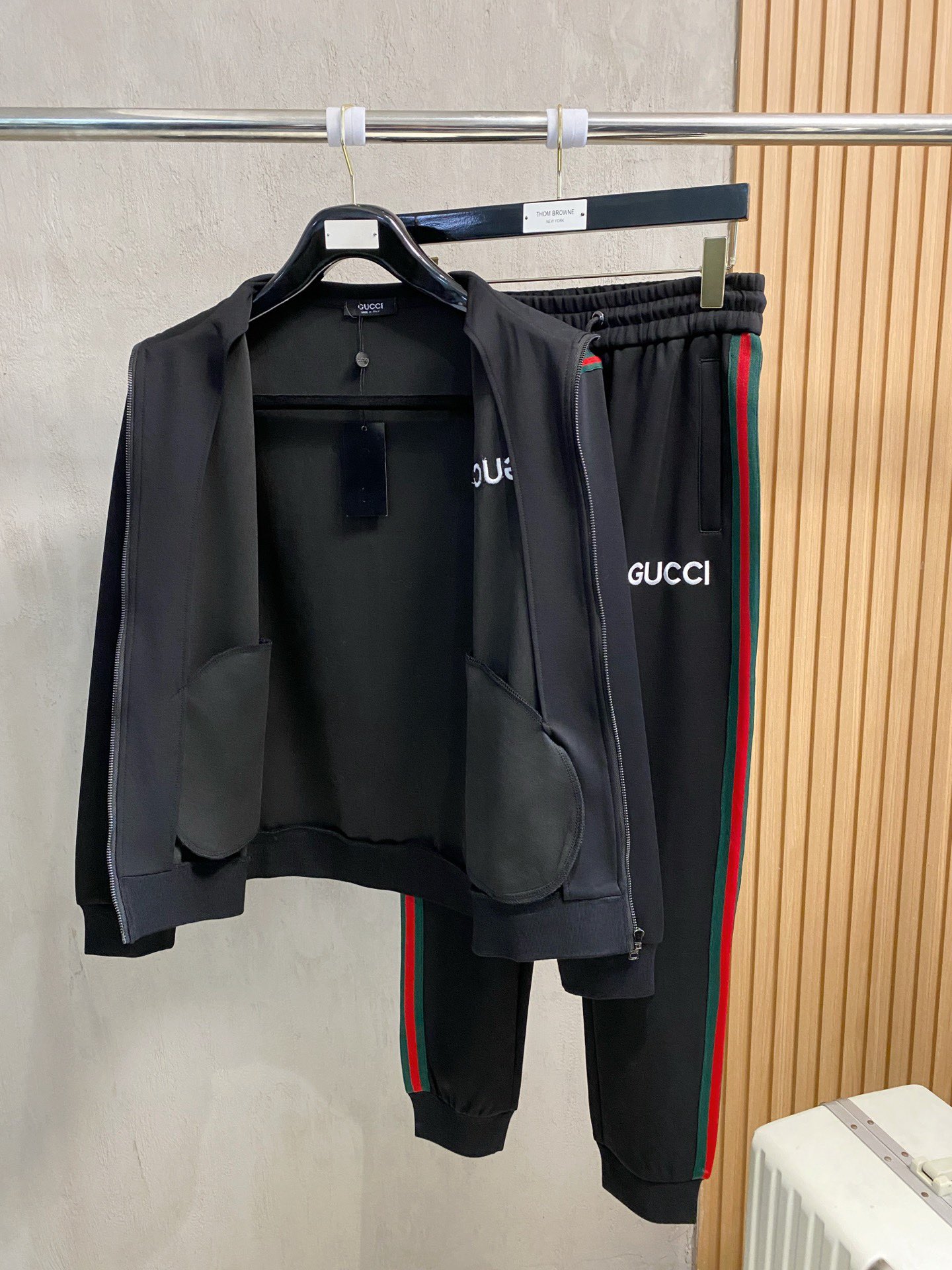 Gucci Basic Clothing M-xl
