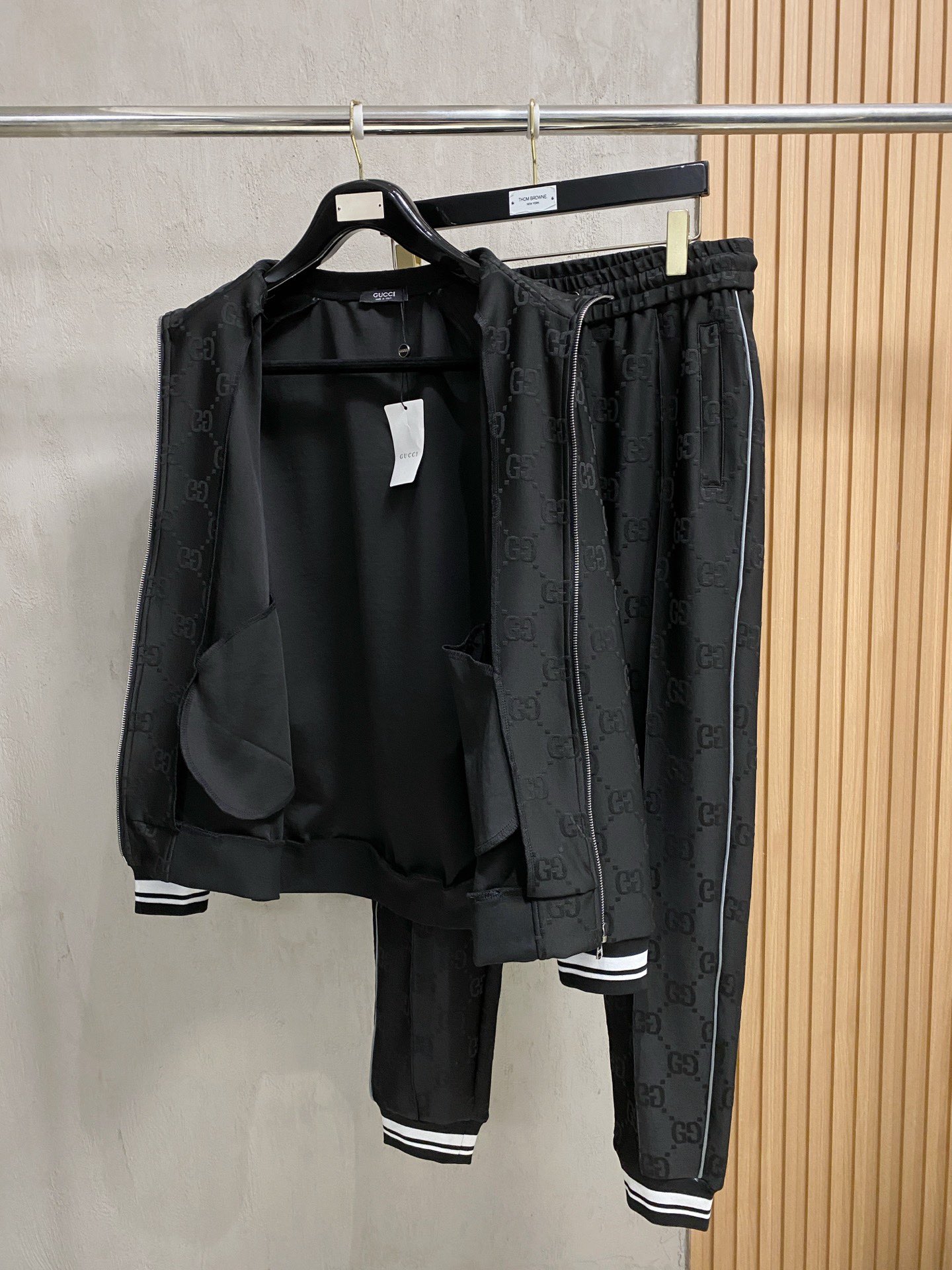 Gucci Basic Clothing M-xl