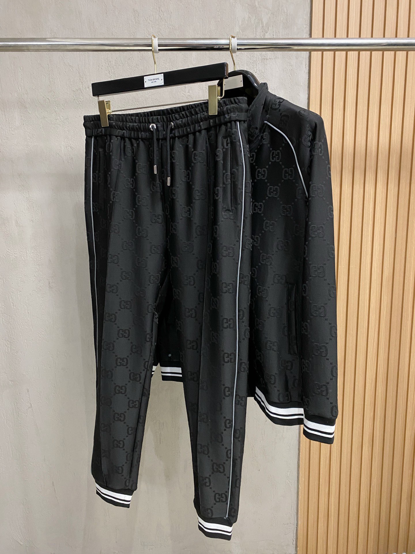 Gucci Basic Clothing M-xl