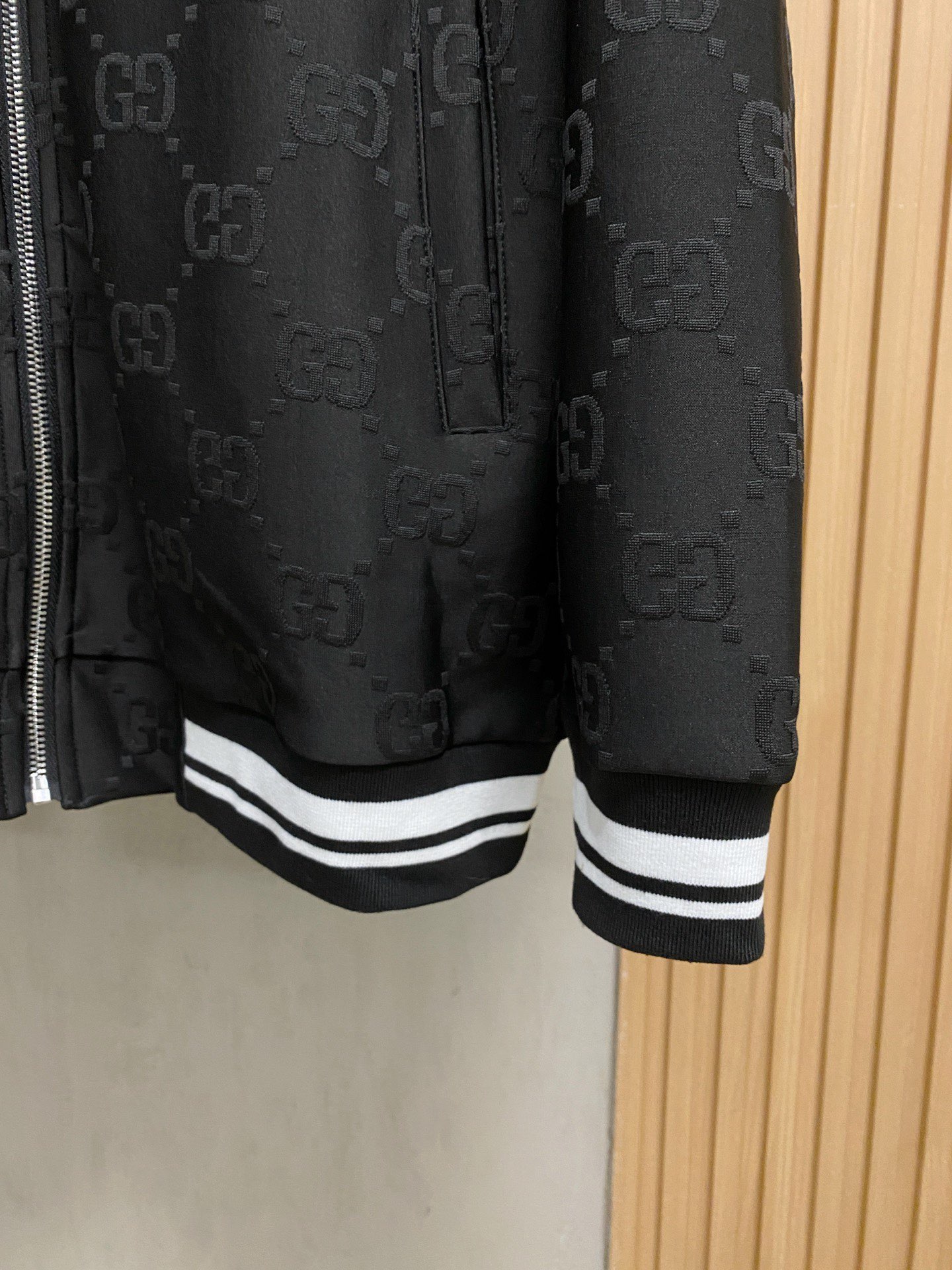 Gucci Basic Clothing M-xl