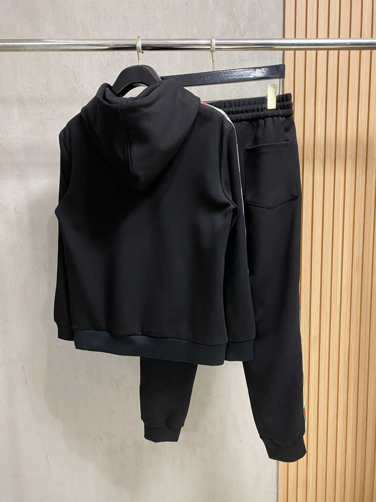 Gucci Basic Clothing M-xl