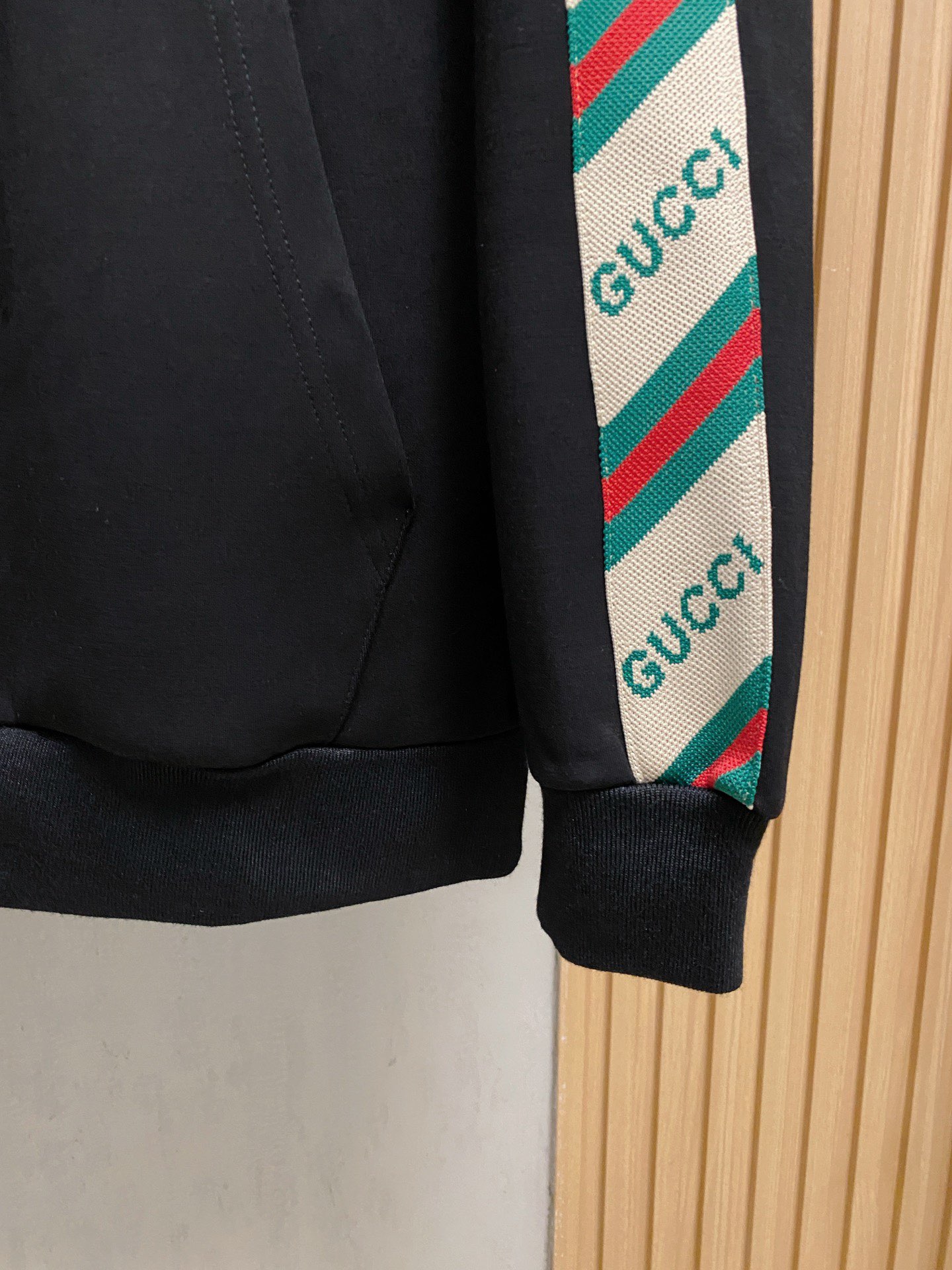 Gucci Basic Clothing M-xl