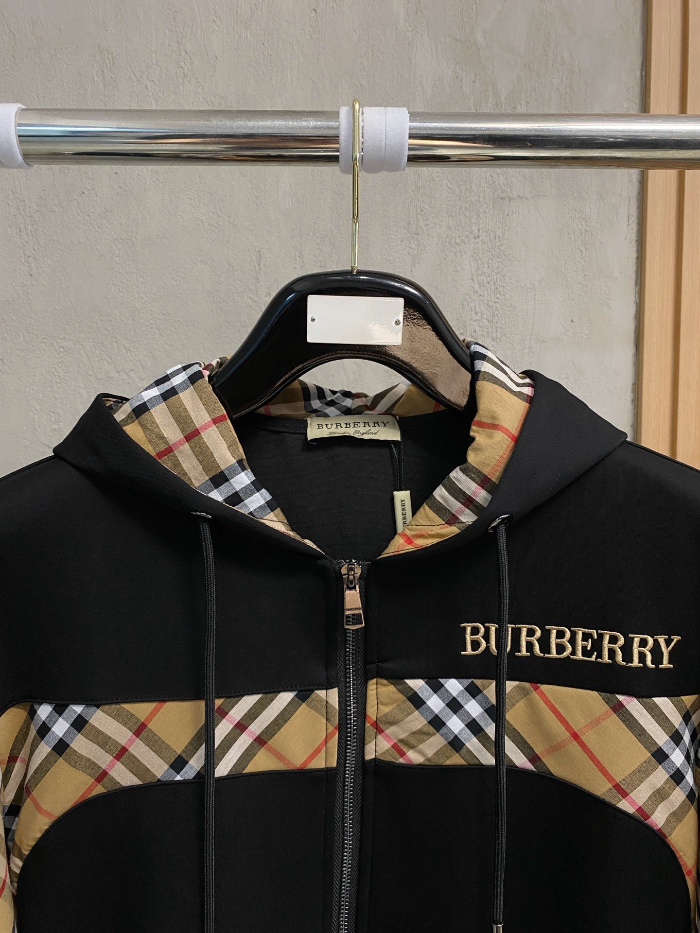 Burberry Basic Clothing M-xl