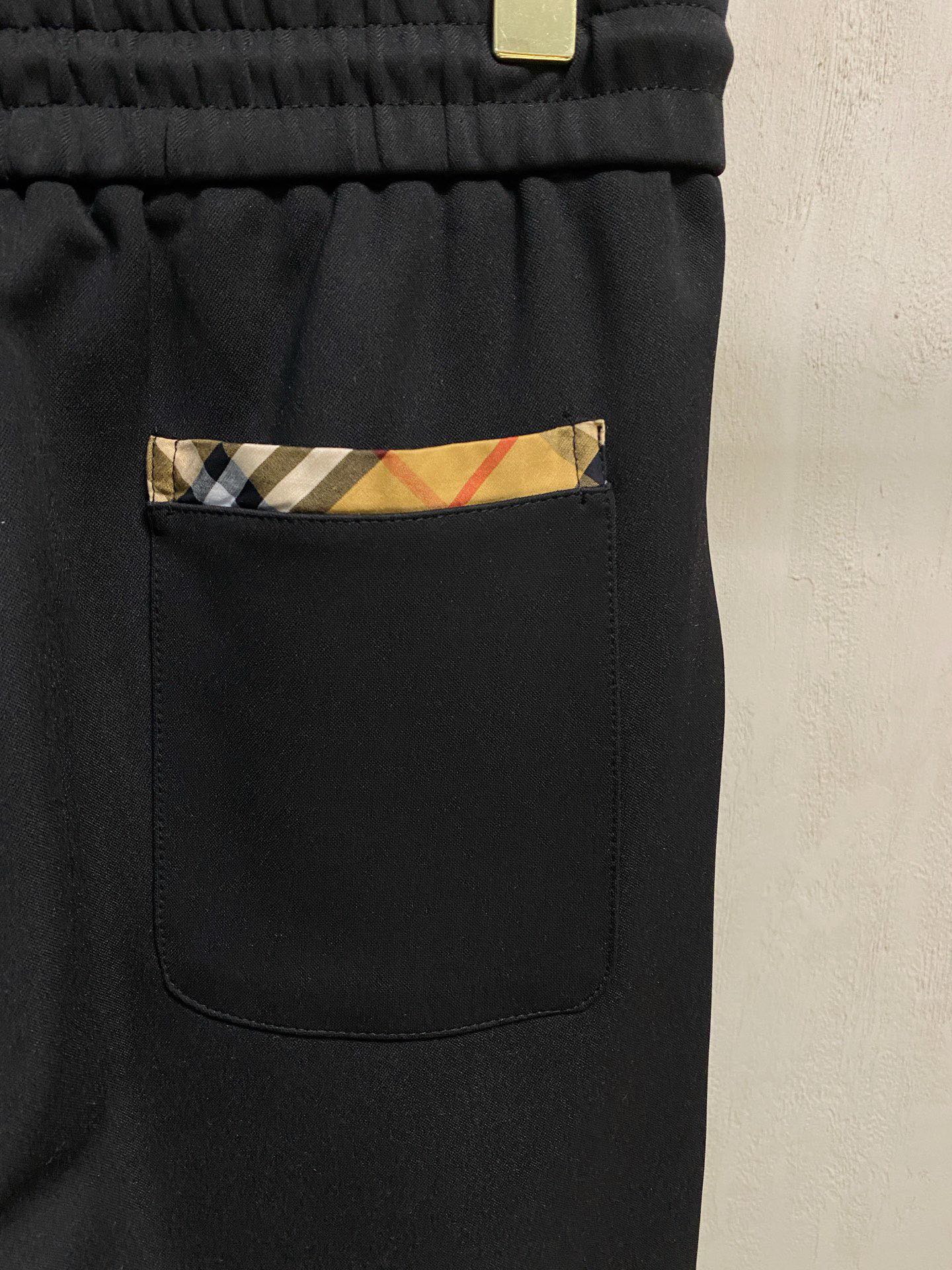 Burberry Basic Clothing M-xl