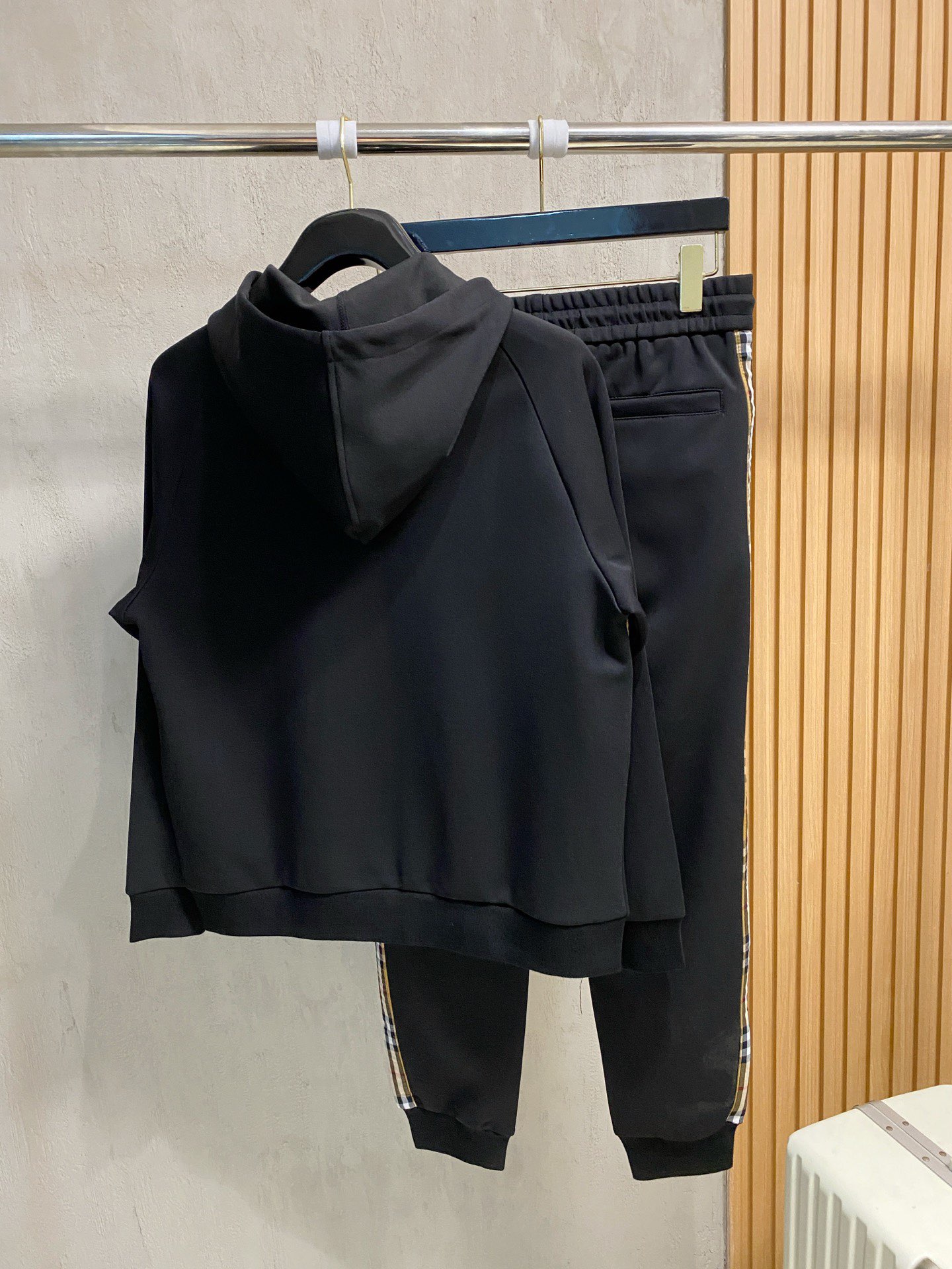 Burberry Basic Clothing M-xl