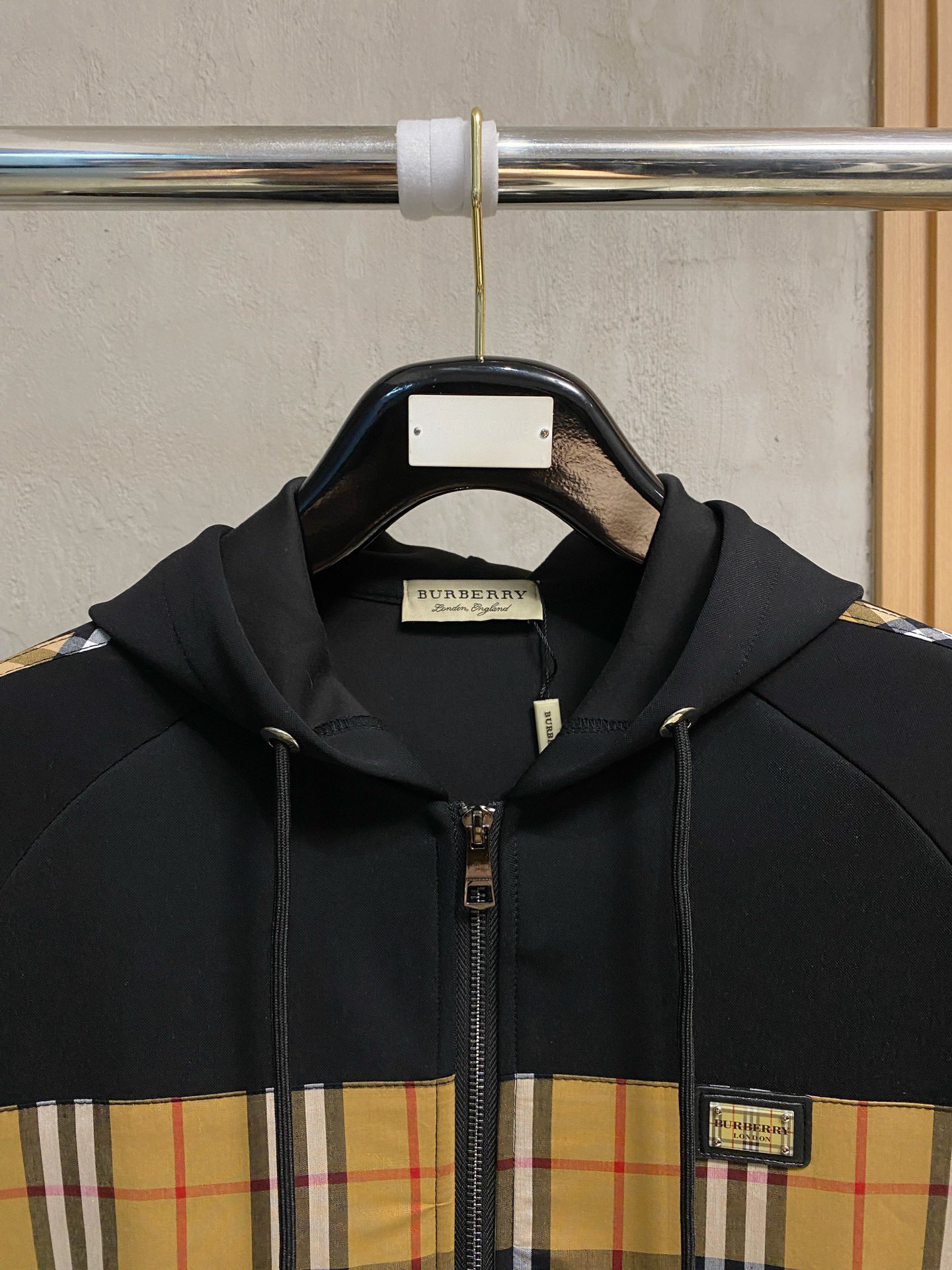 Burberry Basic Clothing M-xl