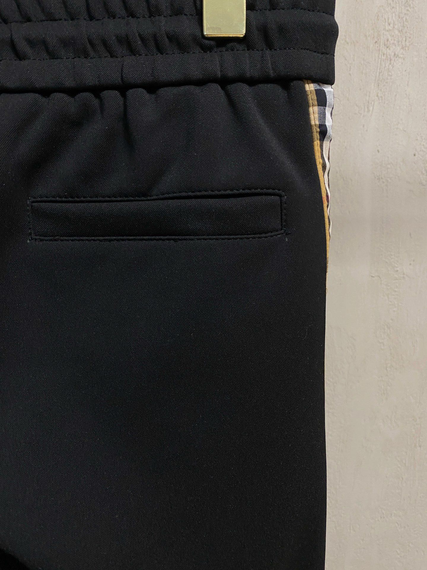 Burberry Basic Clothing M-xl