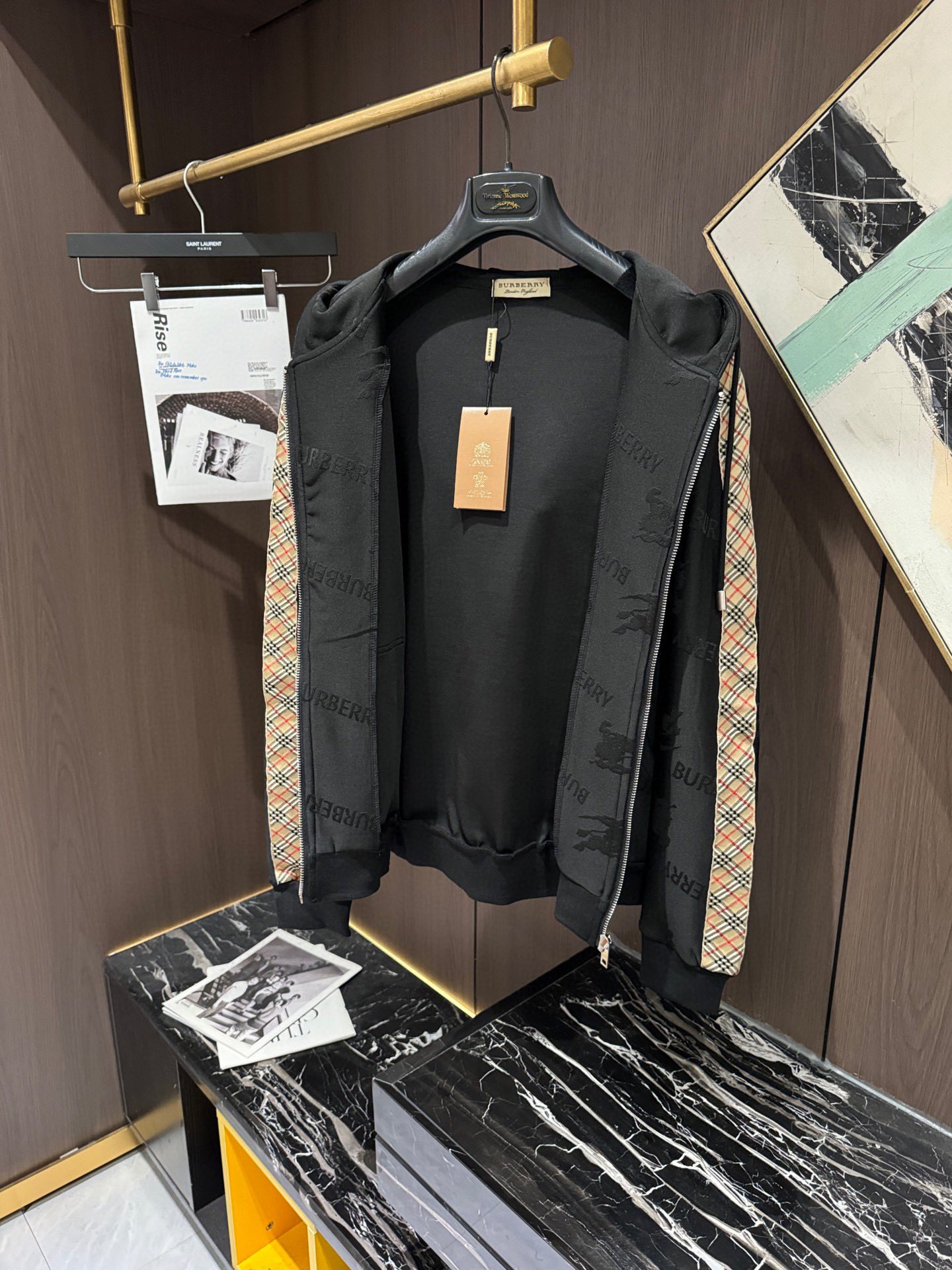 Burberry Basic Clothing M-xl
