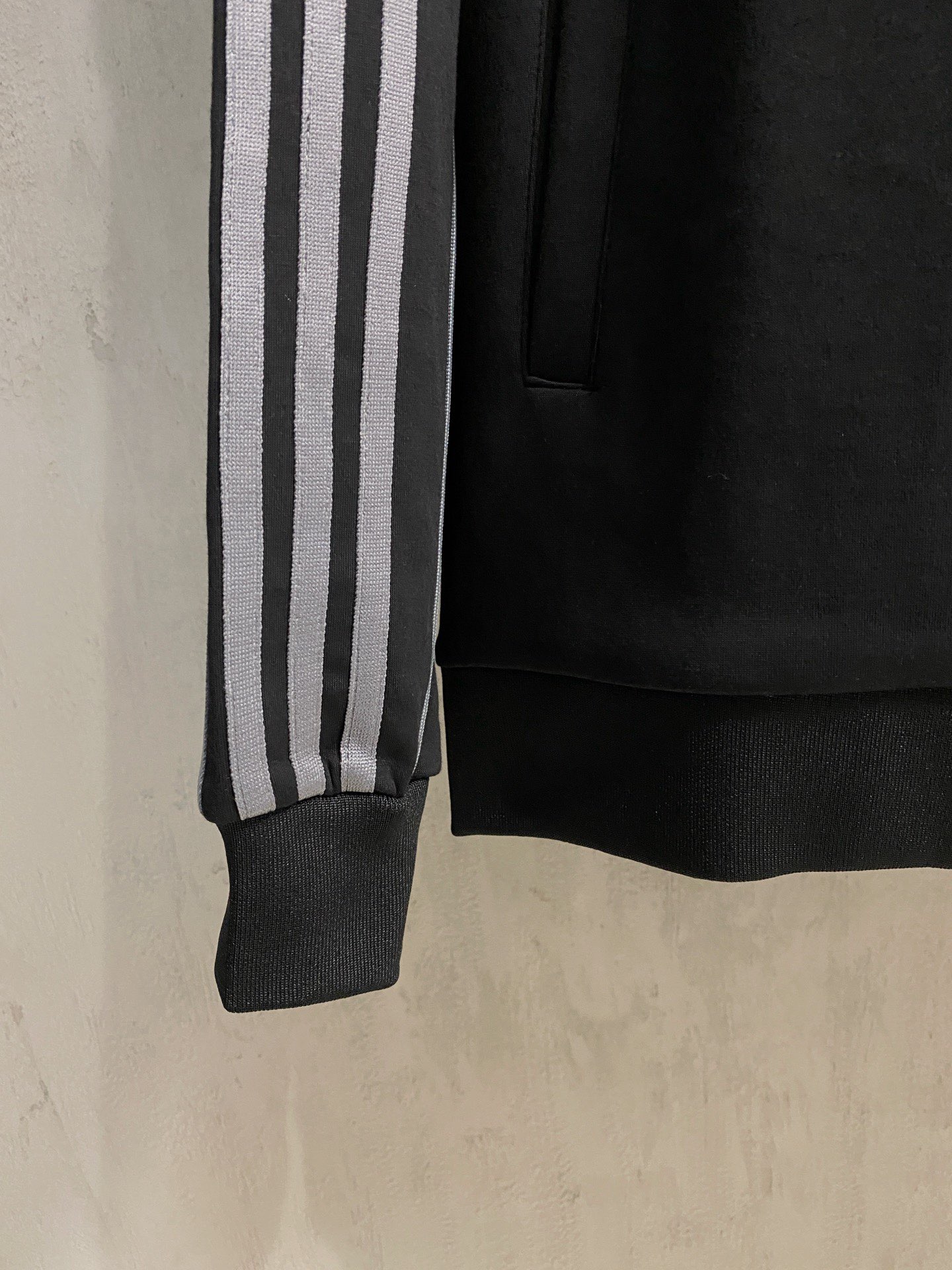 Balenciaga Basic Clothing M-xl