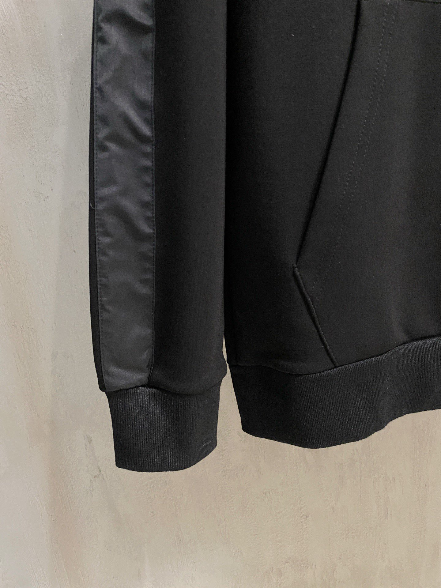 Prada Basic Clothing M-xl