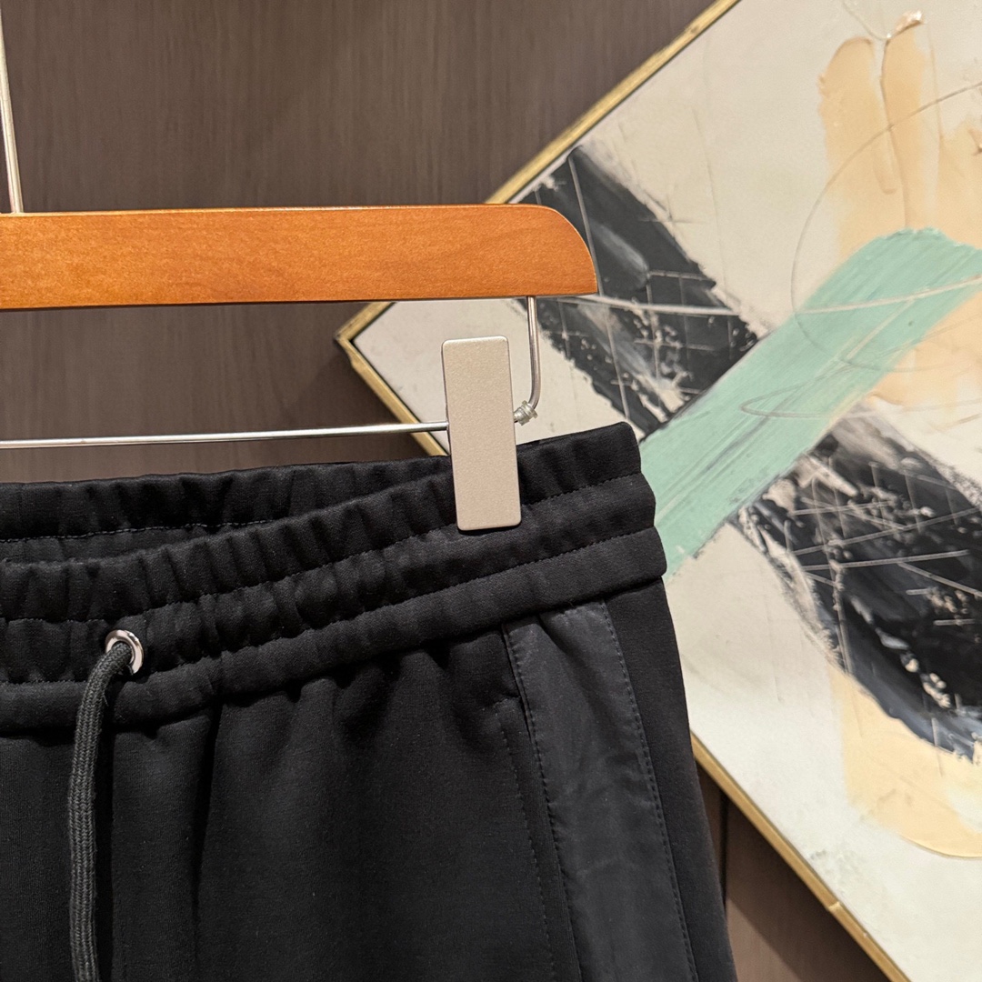 Prada Basic Clothing M-xl
