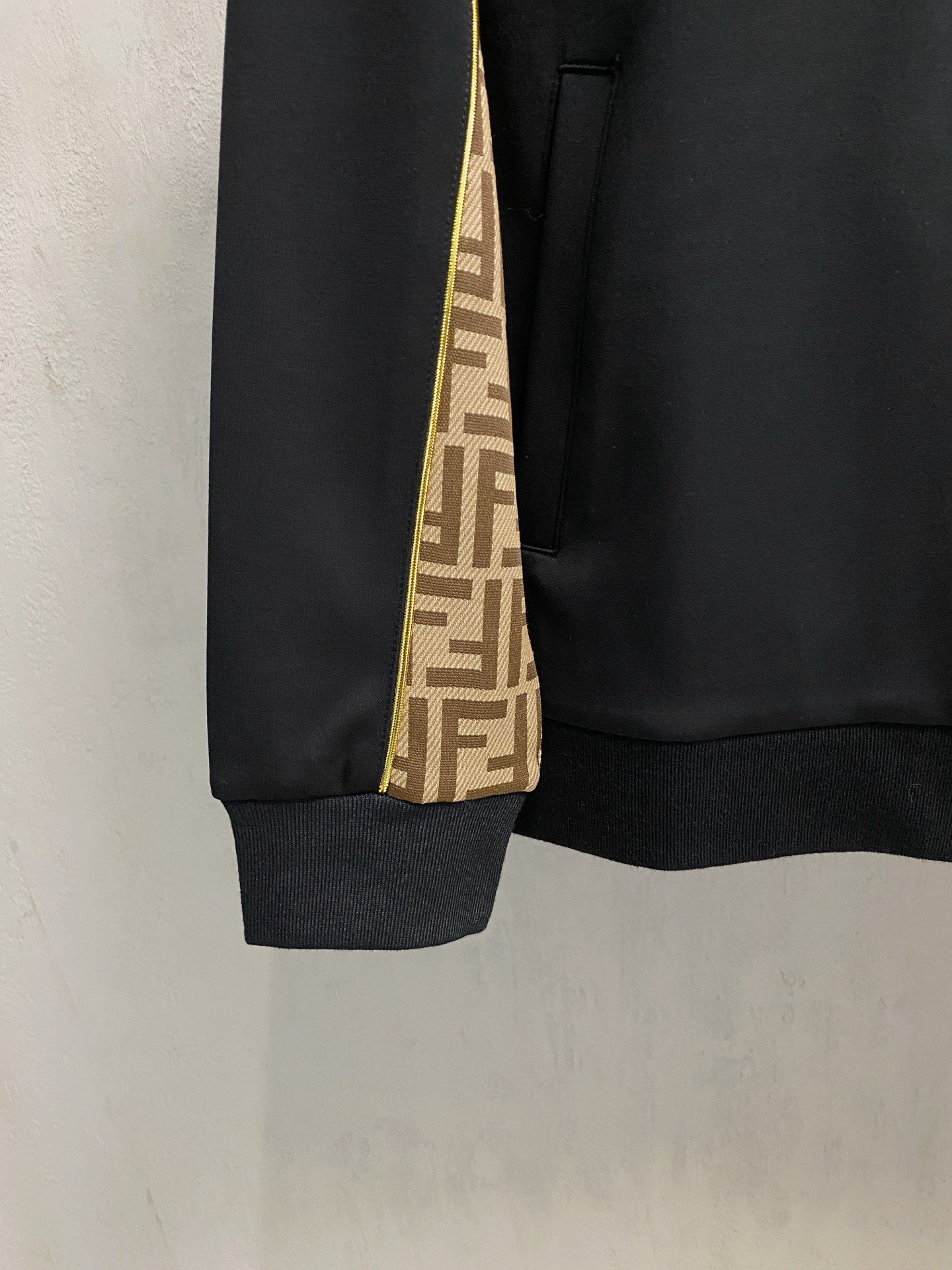 Fendi Basic Clothing M-xl