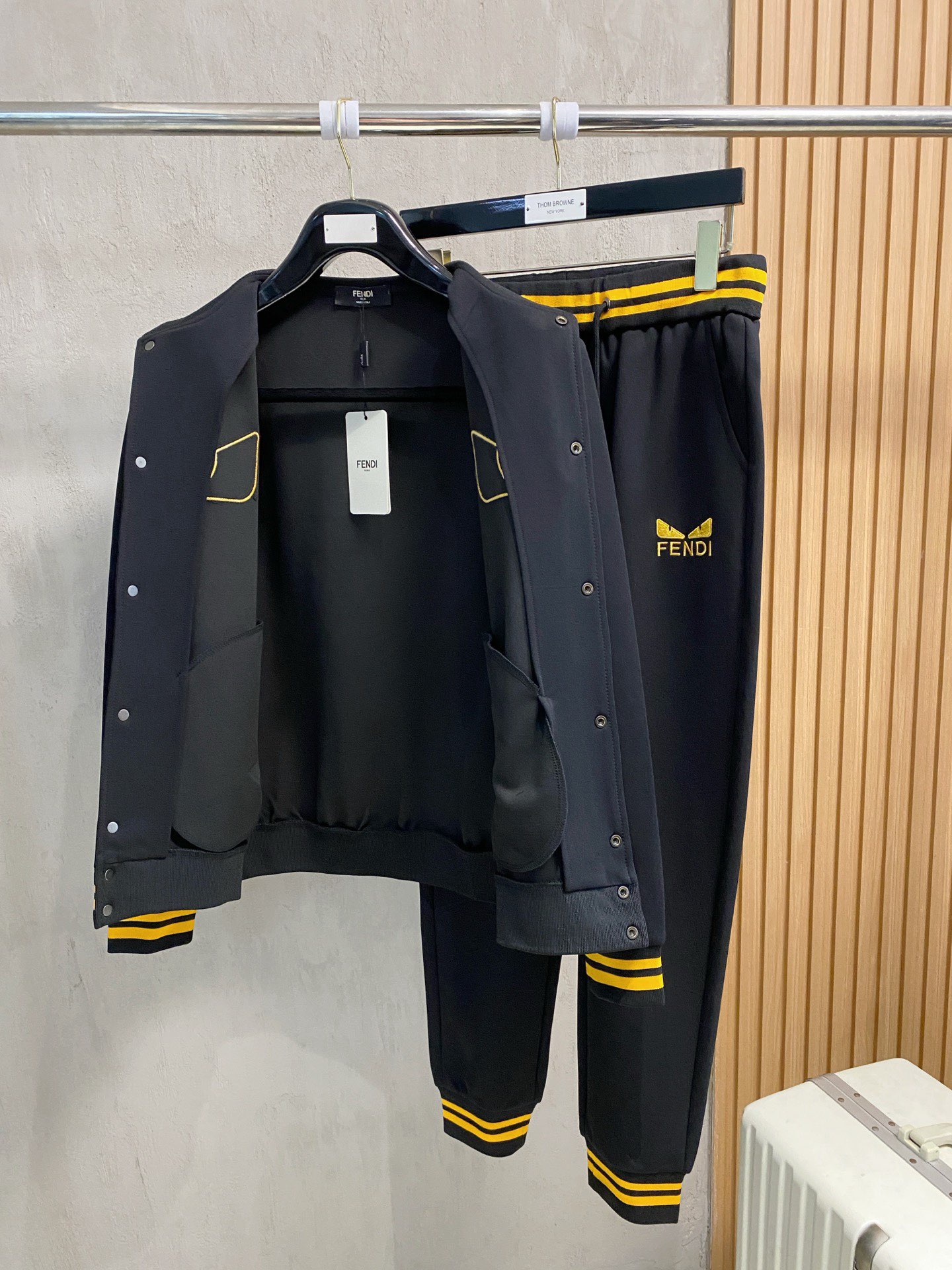 Fendi Basic Clothing M-xl