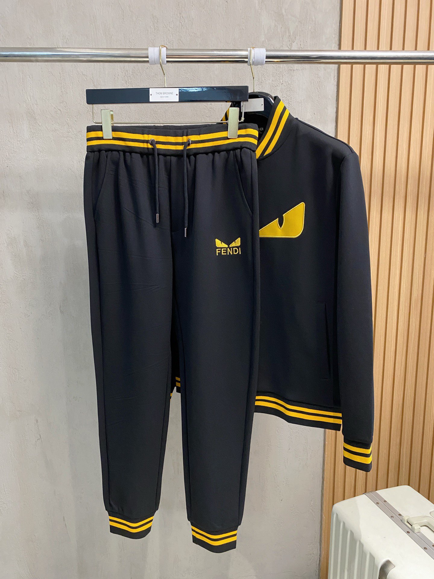 Fendi Basic Clothing M-xl