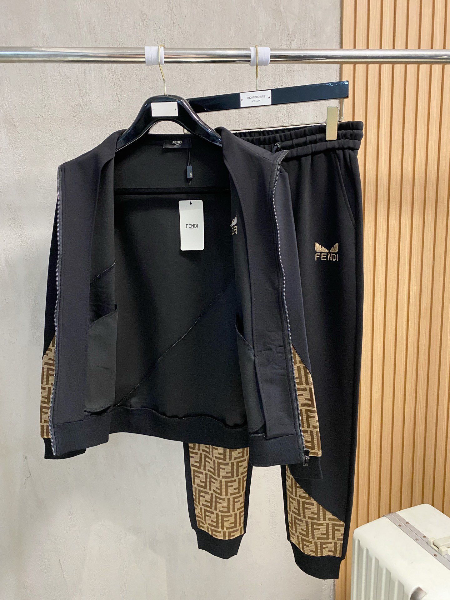 Fendi Basic Clothing M-xl