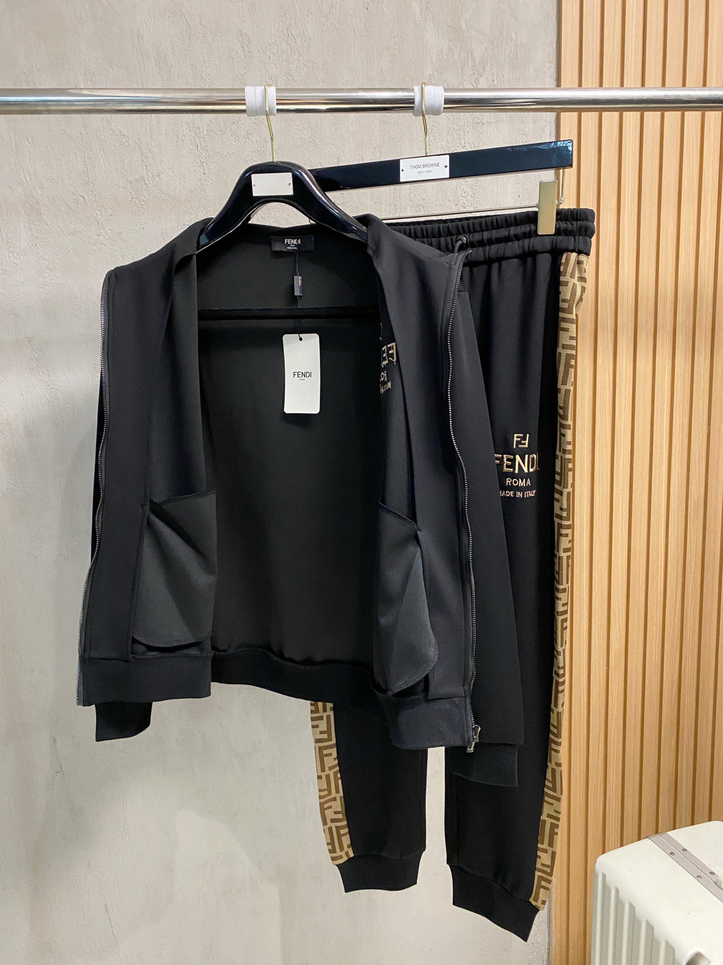 Fendi Basic Clothing M-xl
