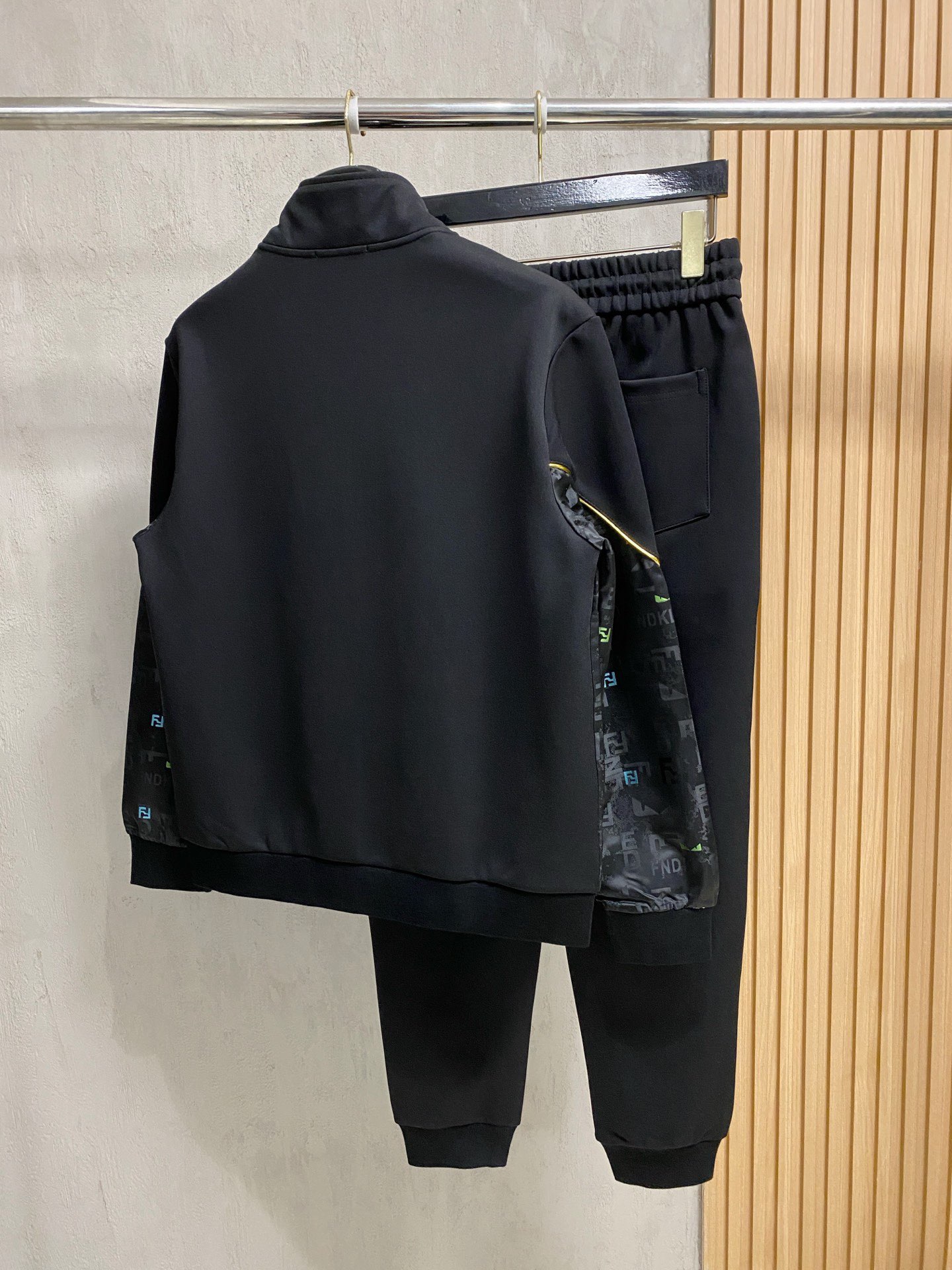 Fendi Basic Clothing M-xl