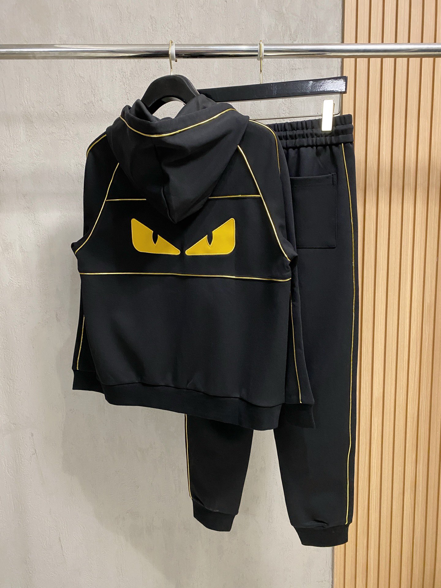 Fendi Basic Clothing M-xl