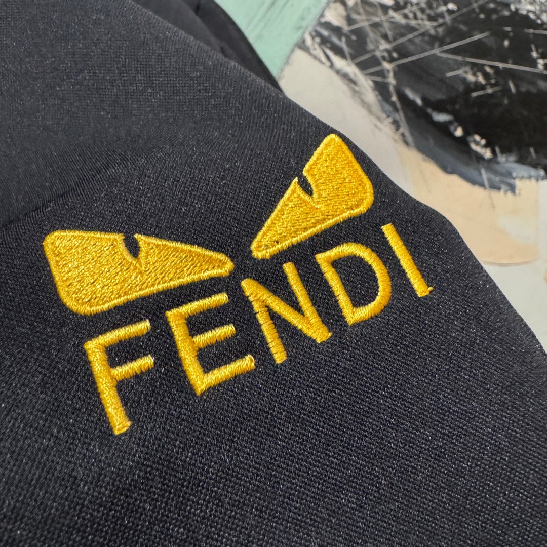 Fendi Basic Clothing M-xl