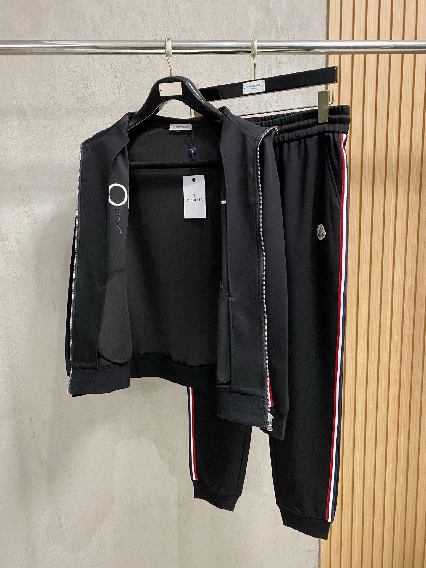 Moncler Basic Clothing M-l-xl
