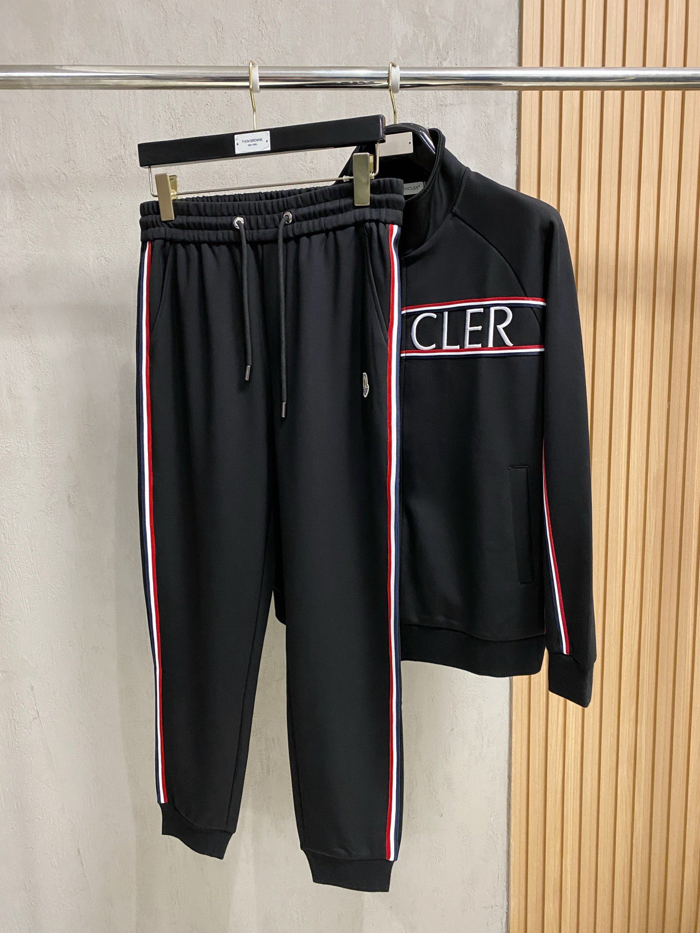 Moncler Basic Clothing M-l-xl