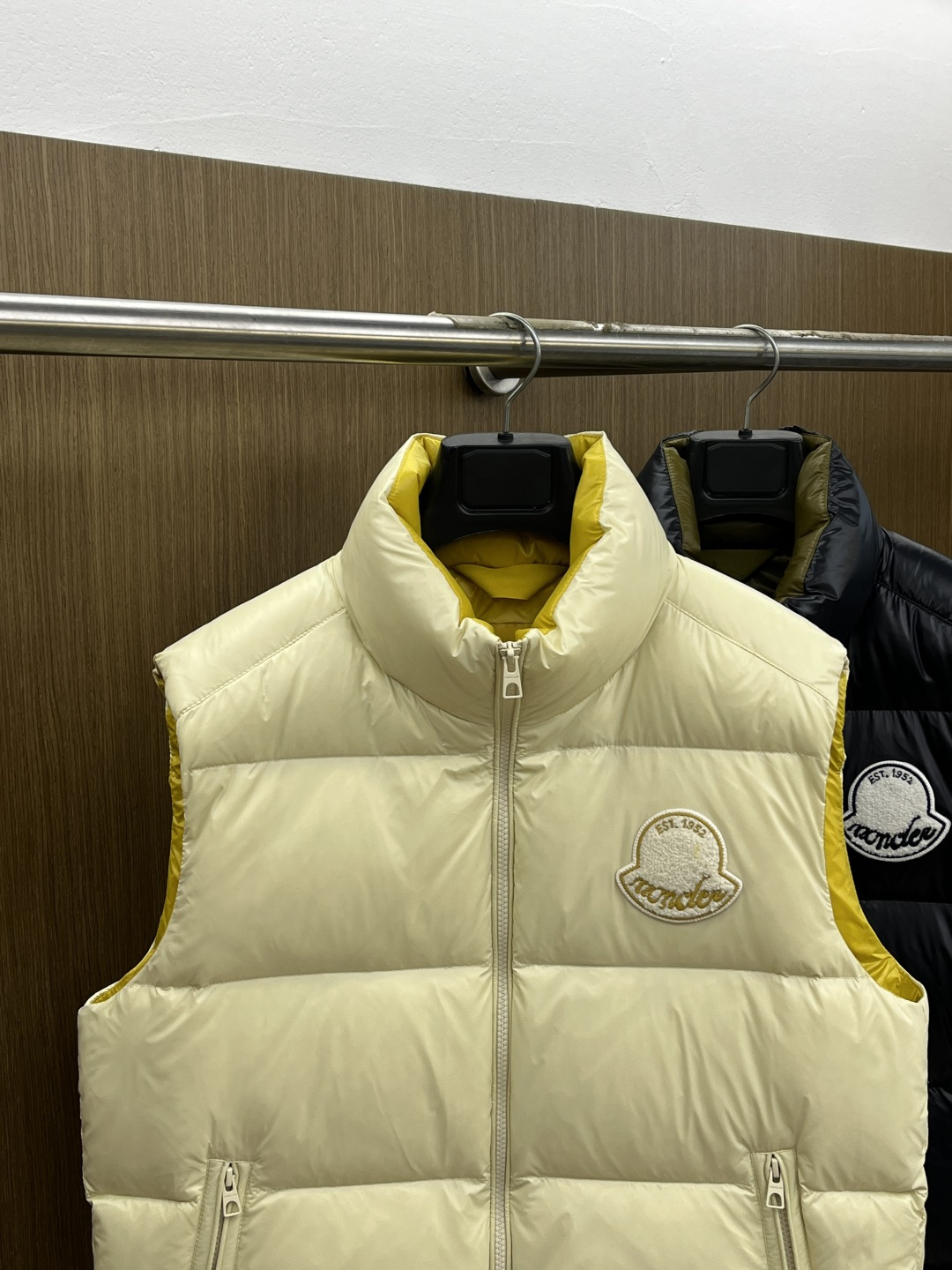 Moncler Male Down Vest Goose Down Slim Fit S-m-l