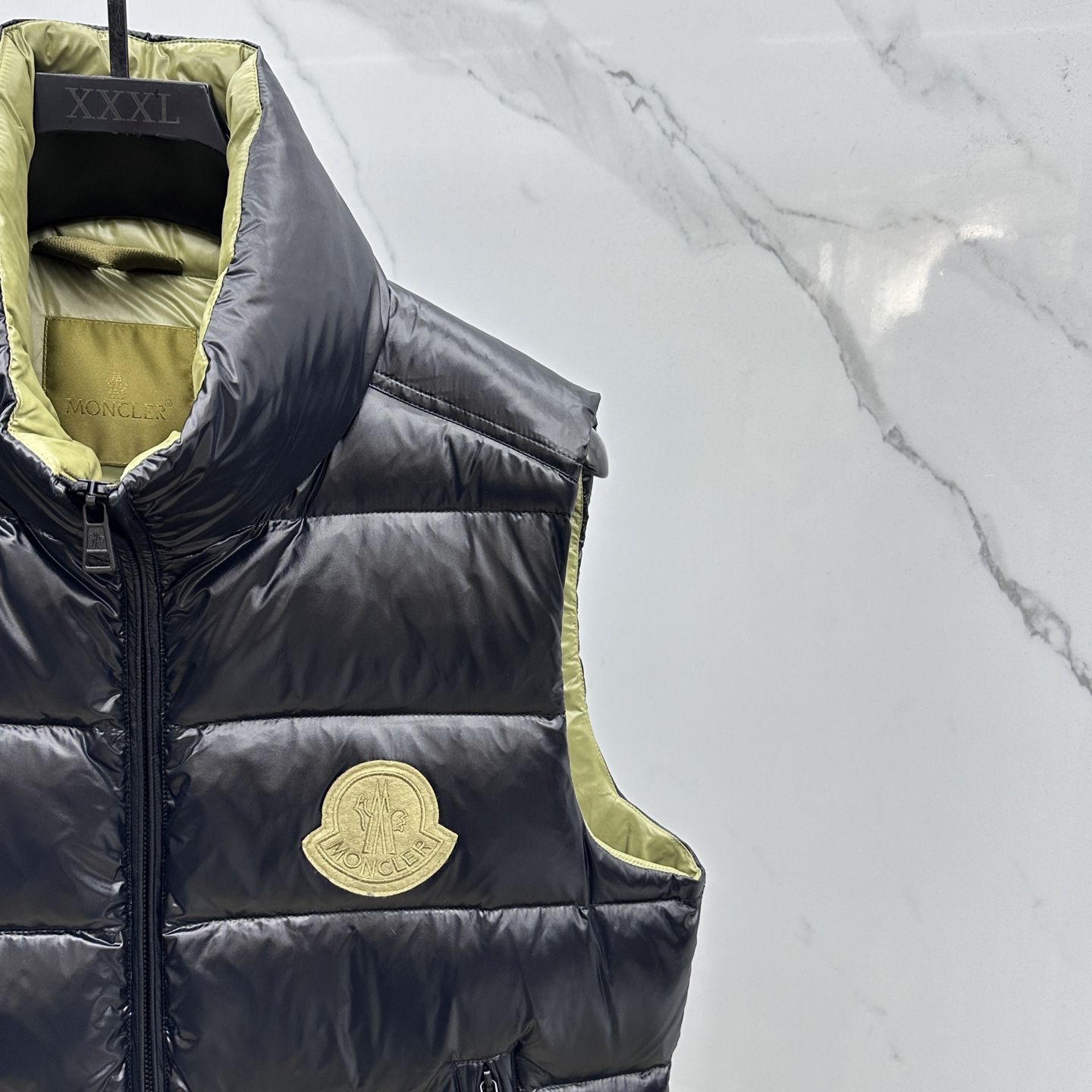 Moncler Male Down Vest Slim Fit M-l