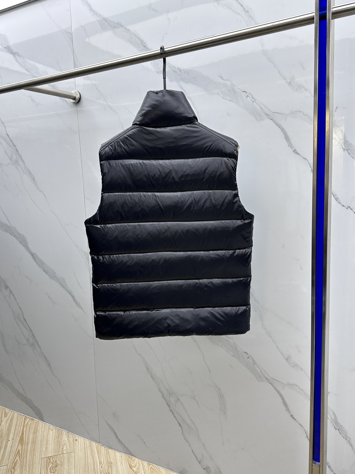 Moncler Male Down Vest Slim Fit M-l