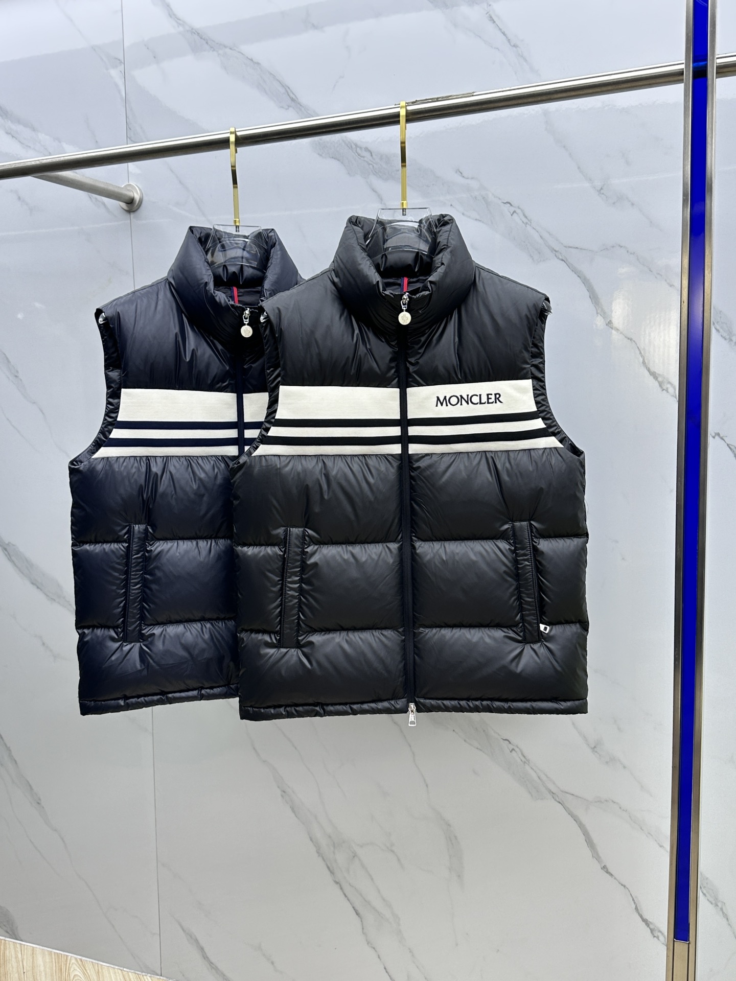 Moncler Male Vest Goose Down Slim Fit S-m-l