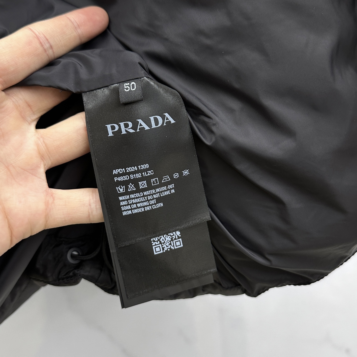 Prada Male Down Jacket Goose Down Hooded S-l