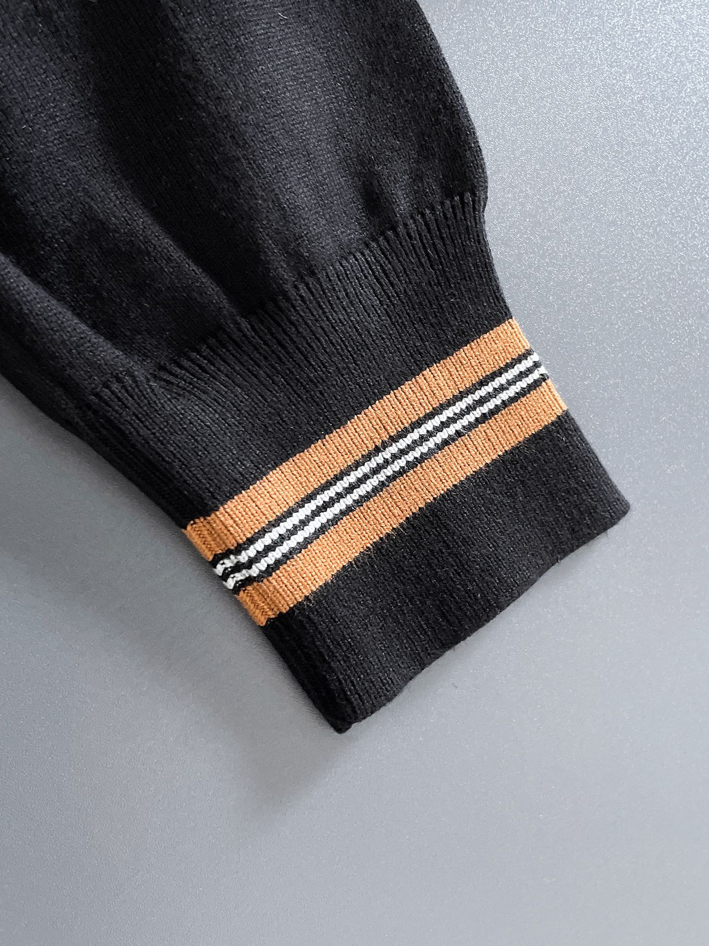 Burberry Basic Clothing Wool Slim Fit M-xl