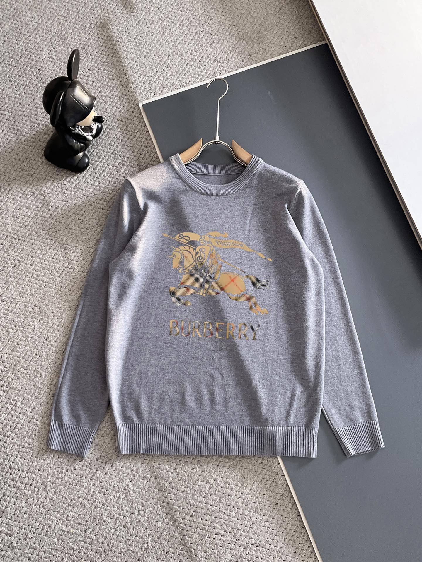Burberry Basic Clothing Wool Slim Fit M-xl