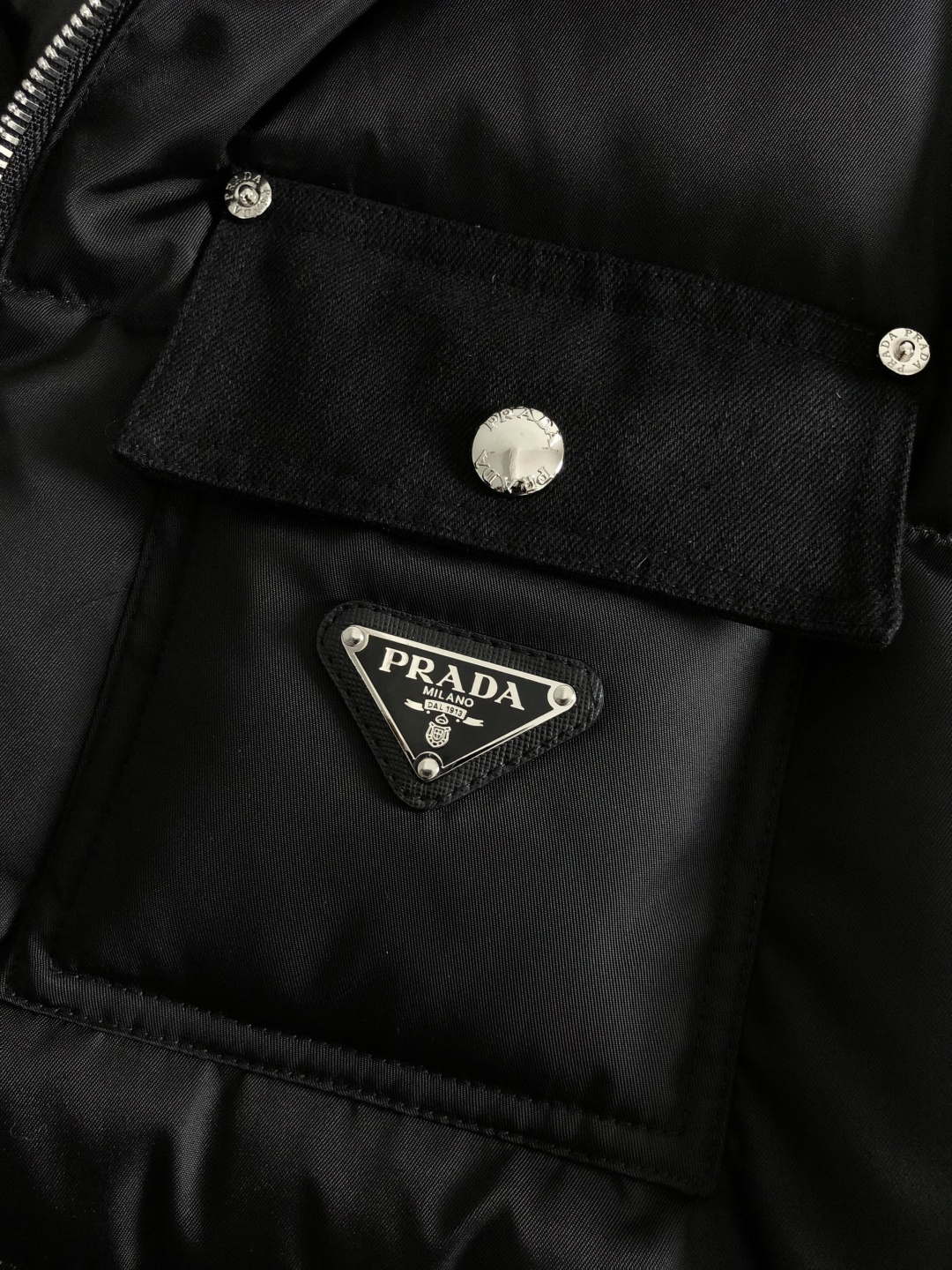 Prada Down Jacket White Duck Down Black L