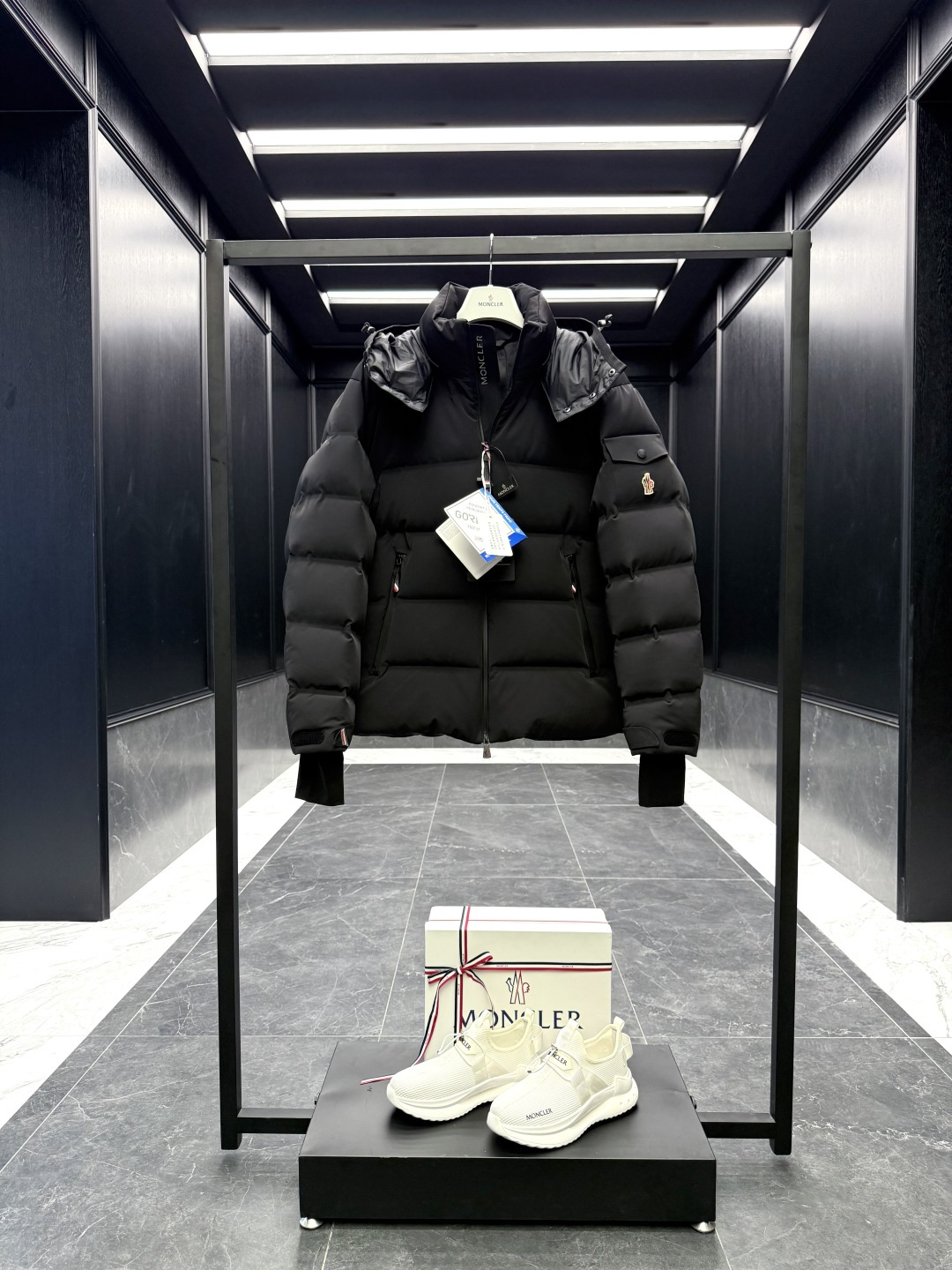 Moncler Male Jacket Knitted Black S-m-l