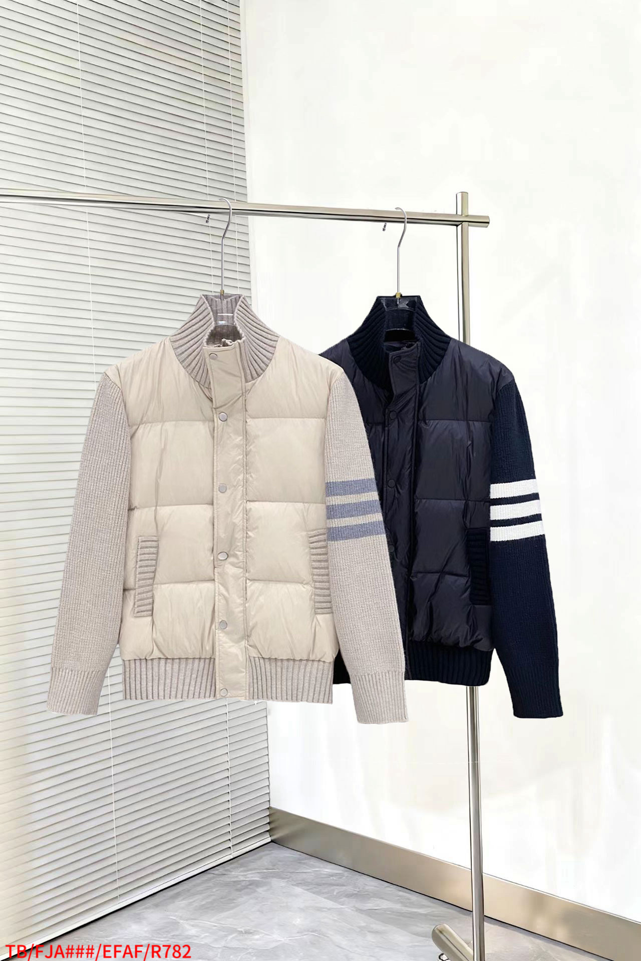 Thom Browne Female Down Jacket Knitted Slim Fit M-xl